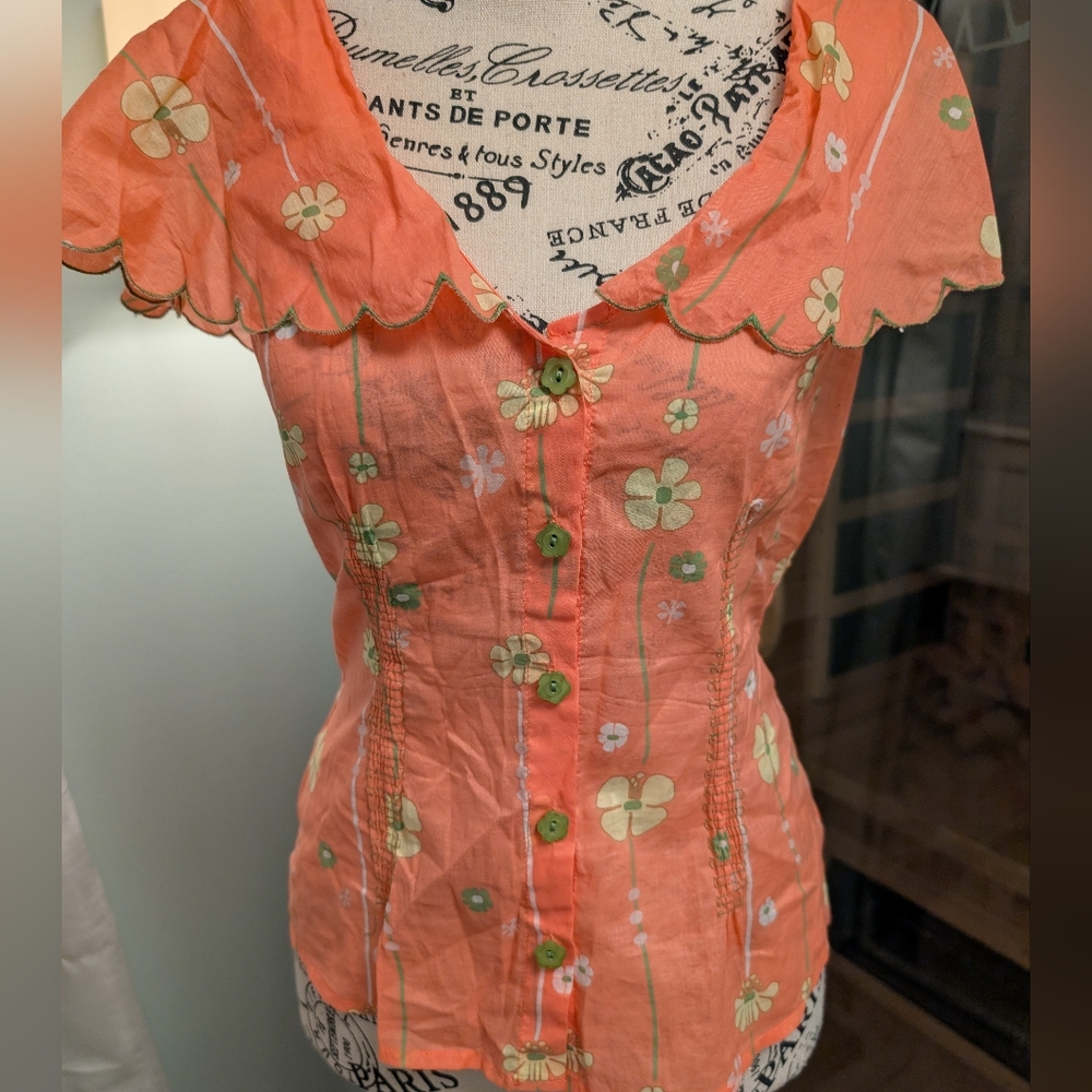 Chelsea and Violet Floral Orange Button-Up Top